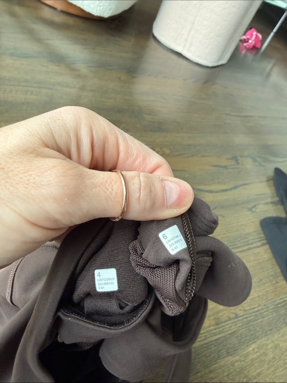 lululemon Align Classic Fit Shorts 3” & Align Tank Set Espresso Like New EUC - Picture 7 of 13